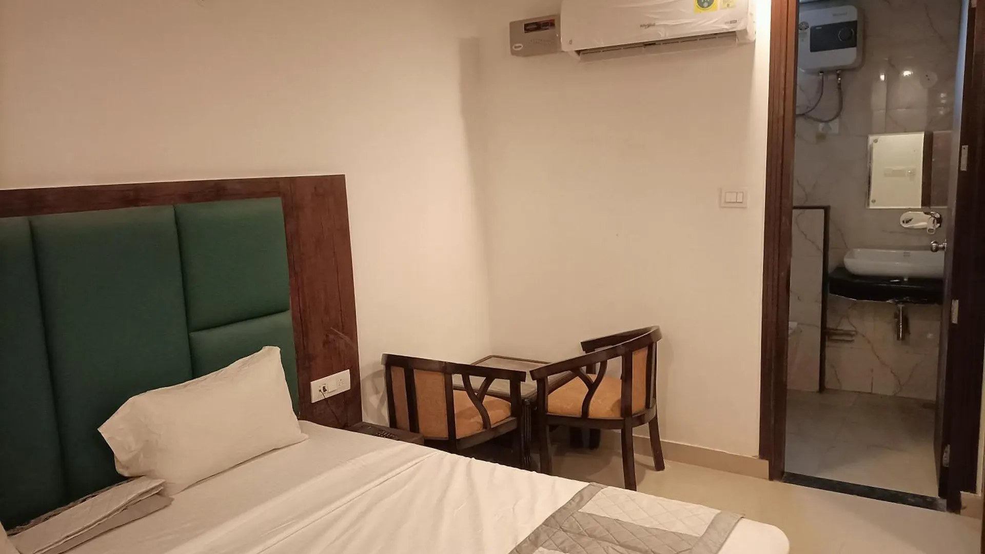 Hotel Ssd Tork Plaza Near Igi Airport Delhi New Delhi